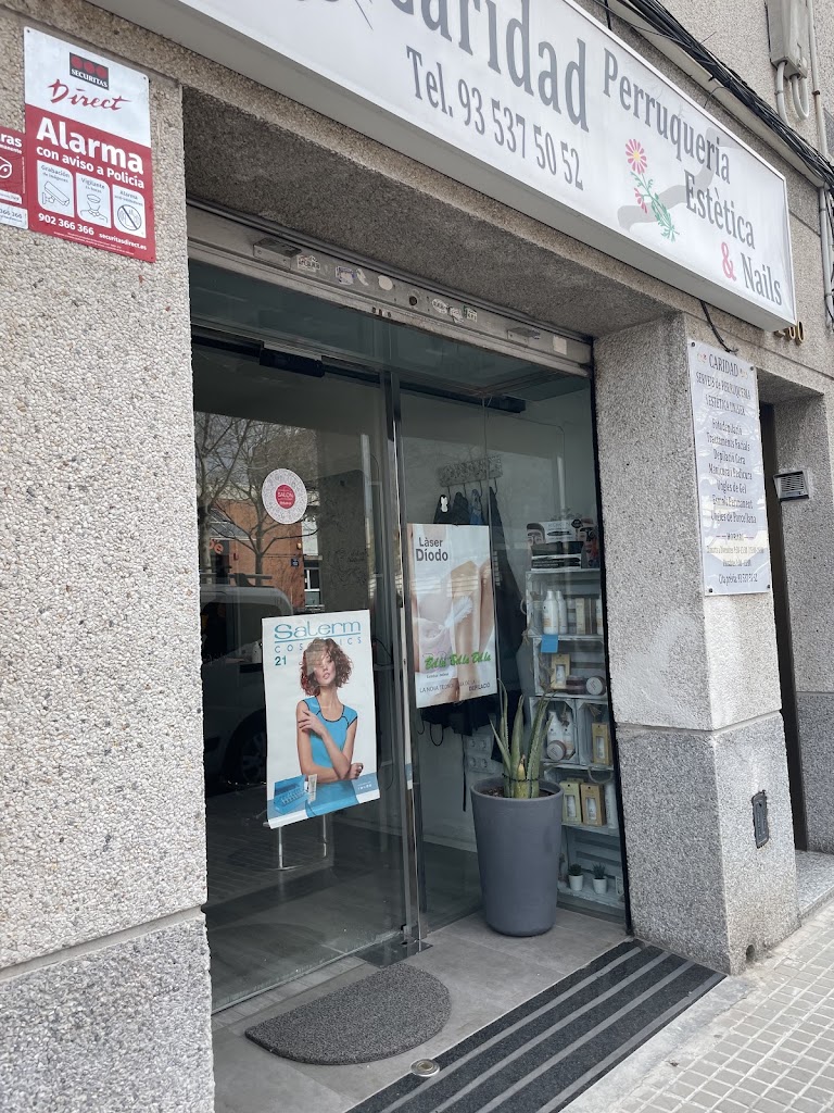 Peluqueria y Estetica Caridad — Exterior