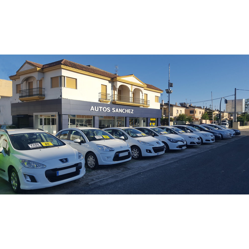AUTOS SANCHEZ — Hatchback