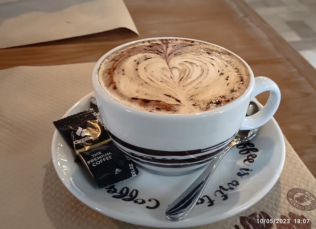 La CUCA — Capuchino