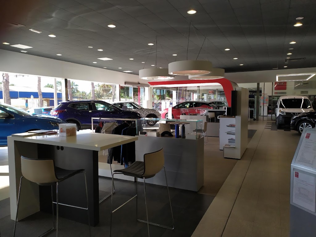 Nissan Grupo Marcos - Orihuela — Del propietario