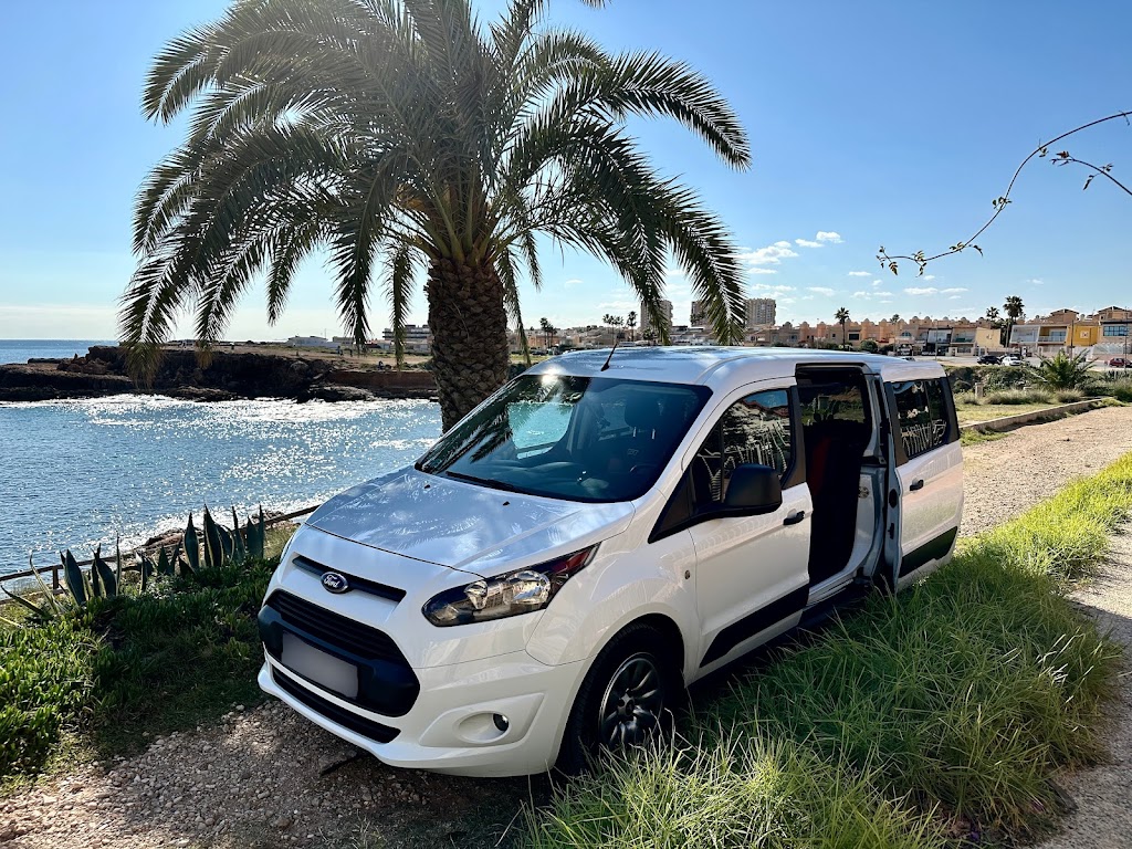 CARS4YOU Polska Wypozyczalnia Samochodow / RENT A CAR / ALQUILER DE COCHE/ RENTAL CARS — Del propietario