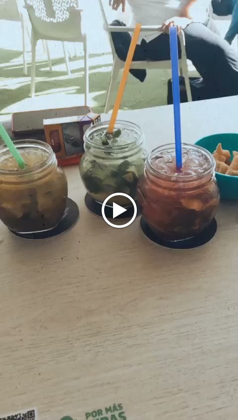 3 Copas Bar — Videos