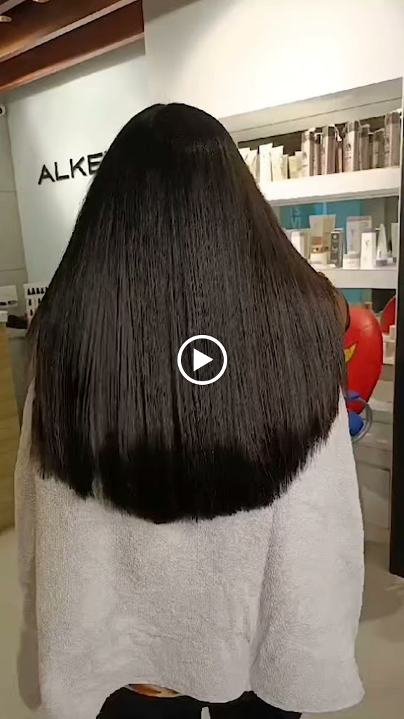 Alkemie Signature Family Salon Changanacherry