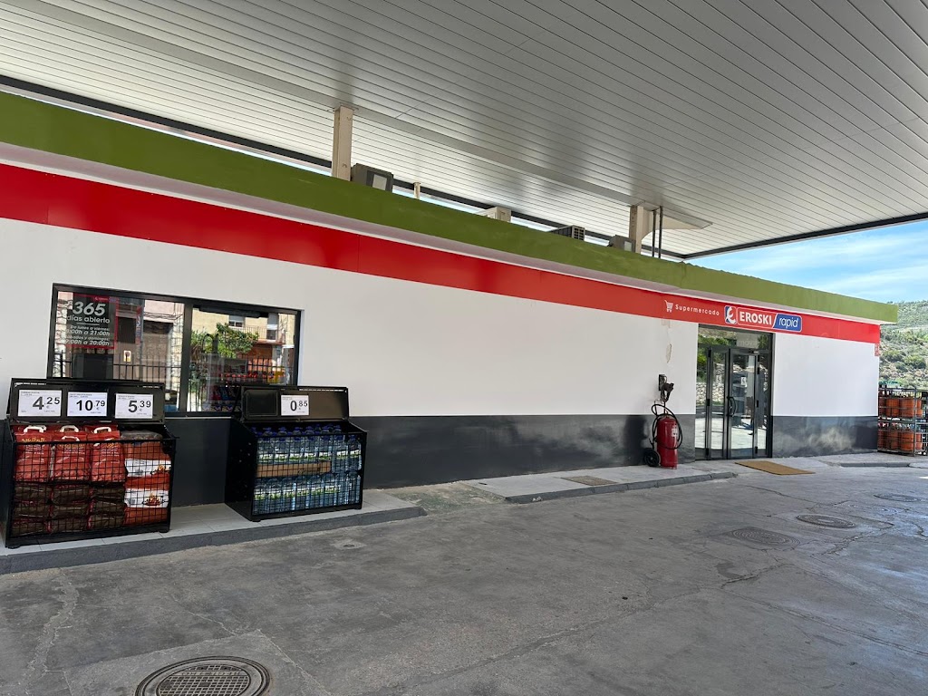 Gasolinera Pastrana — Estacion de servicio