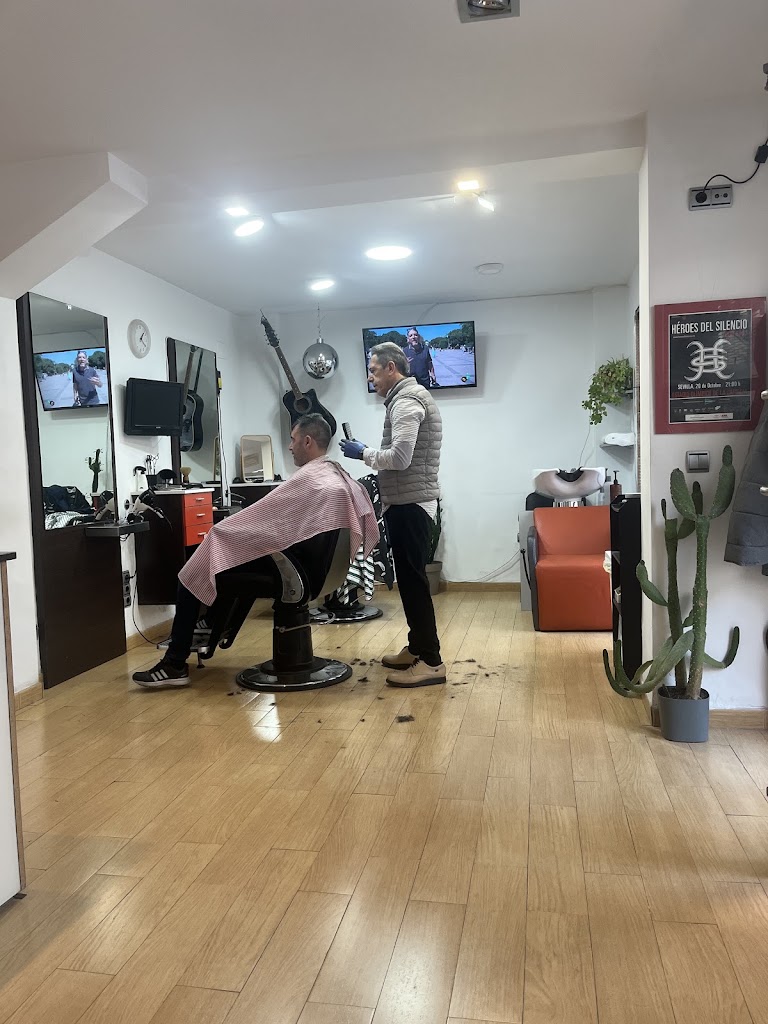 Peluqueria Urbano — Interior