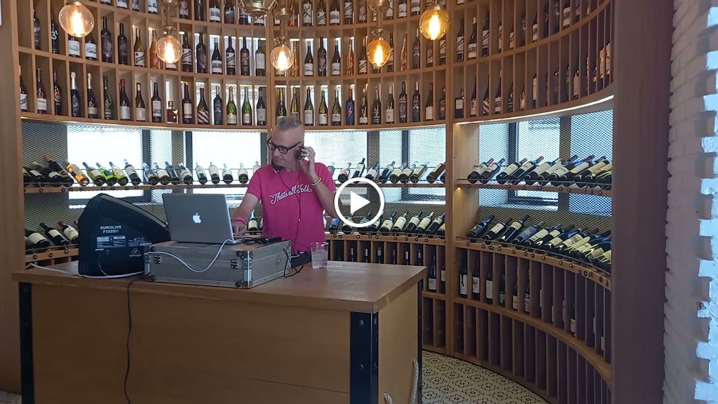 Wine Fandango — Ambiente