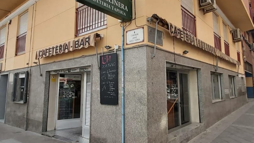 Taperia Cafeteria La Hellinera