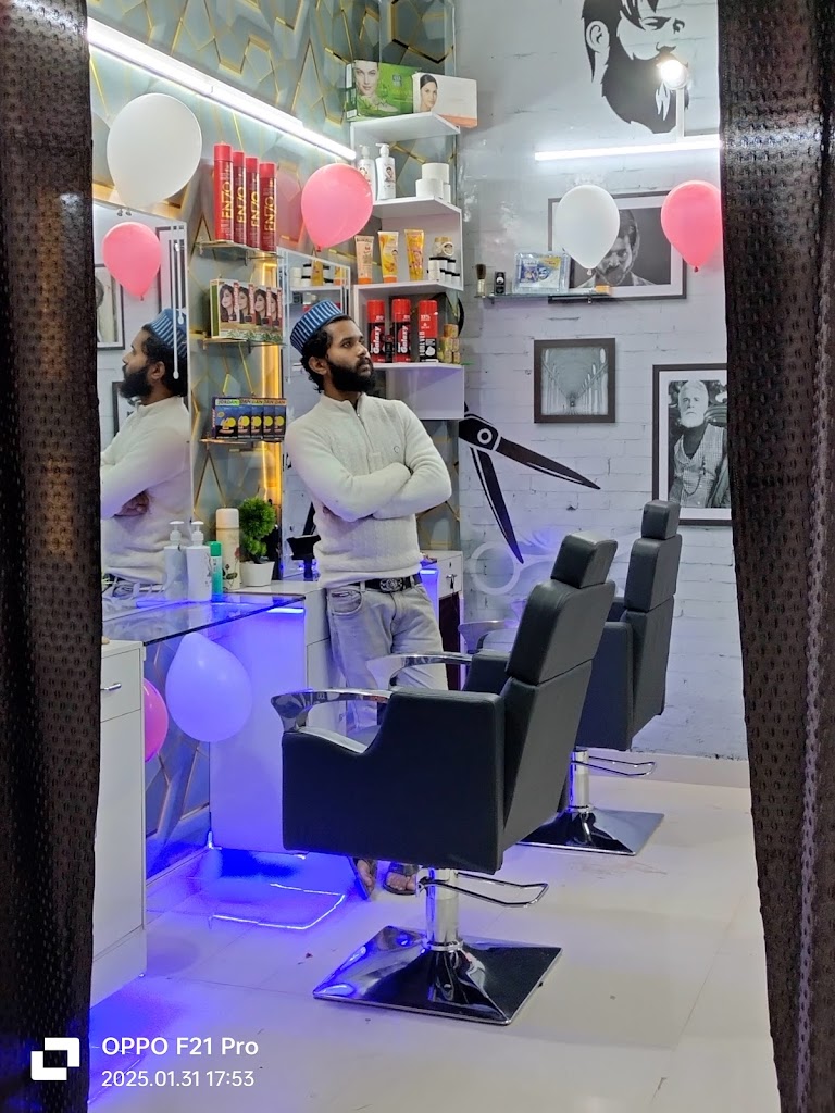 The King Scissor Salon