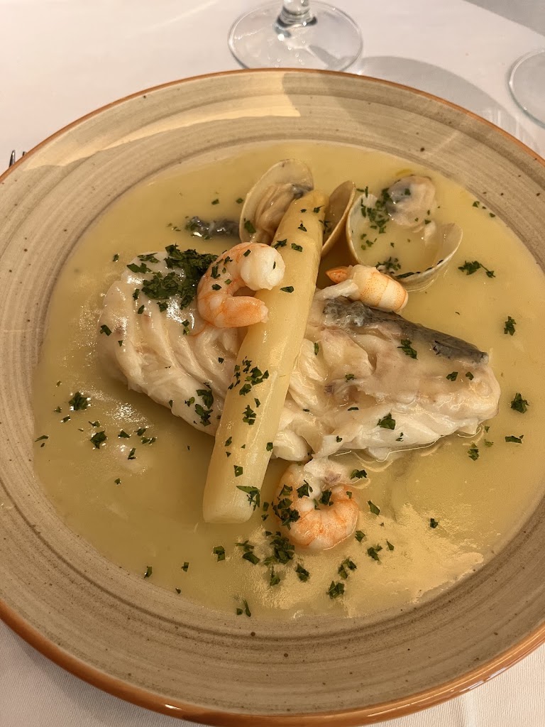 Restaurante Embarcadero — Comida y bebida