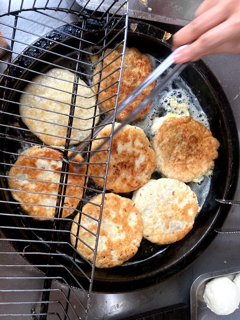 謝師傅鮮肉蔥餅 的照片