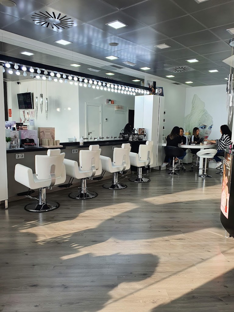 Make Up Studio — Interior