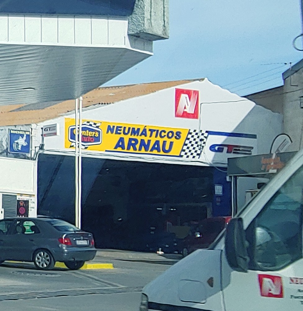 Neumaticos Arnau