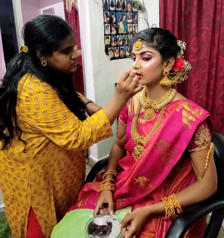 Feather Touch Beauty Parlour