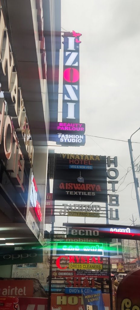 Izosi Beauty Parlour Fashion Studio 1 Fashion Designers