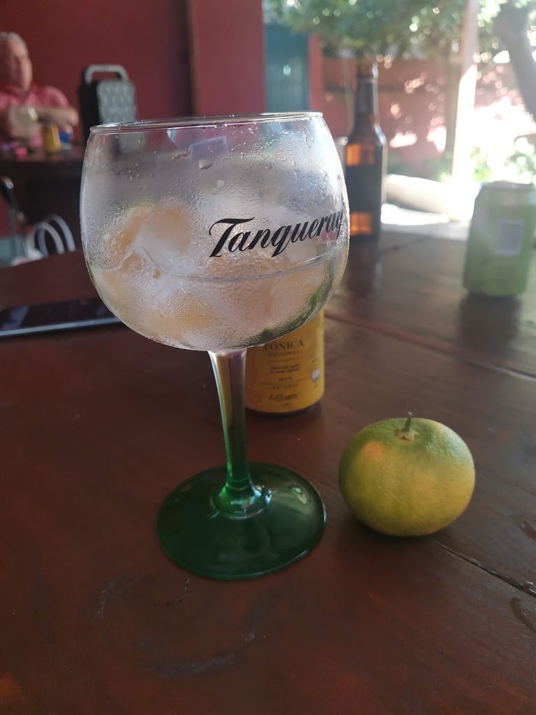 Tasca K-3 — Comida y bebida