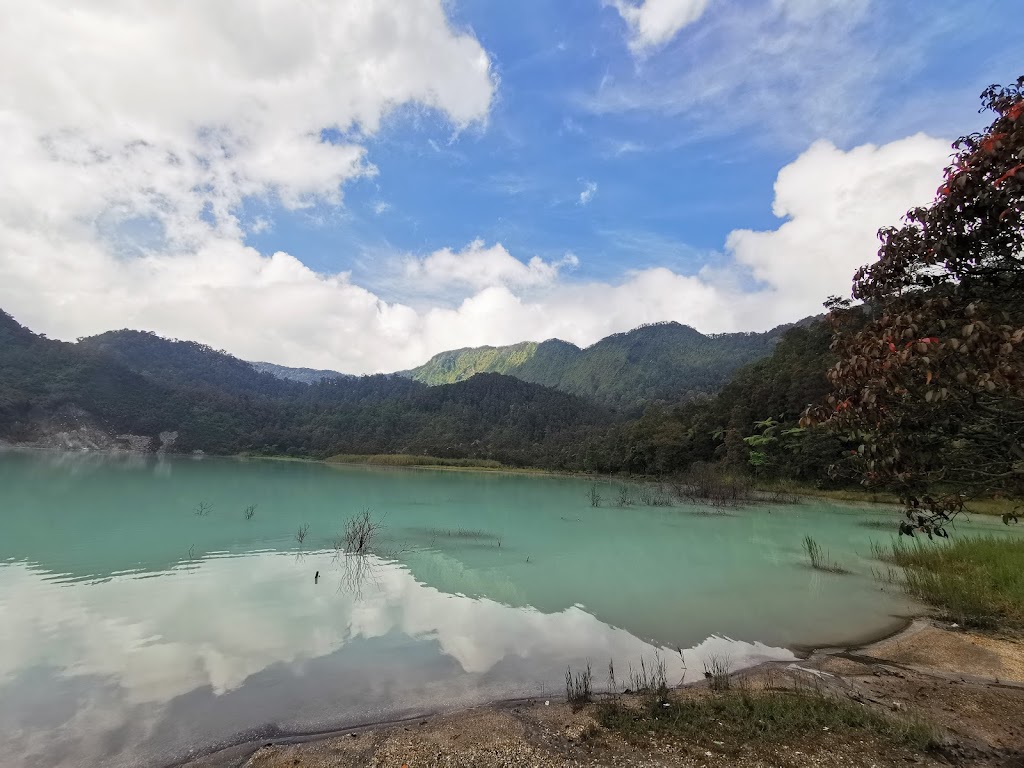 Kawah Talaga Bodas Garut