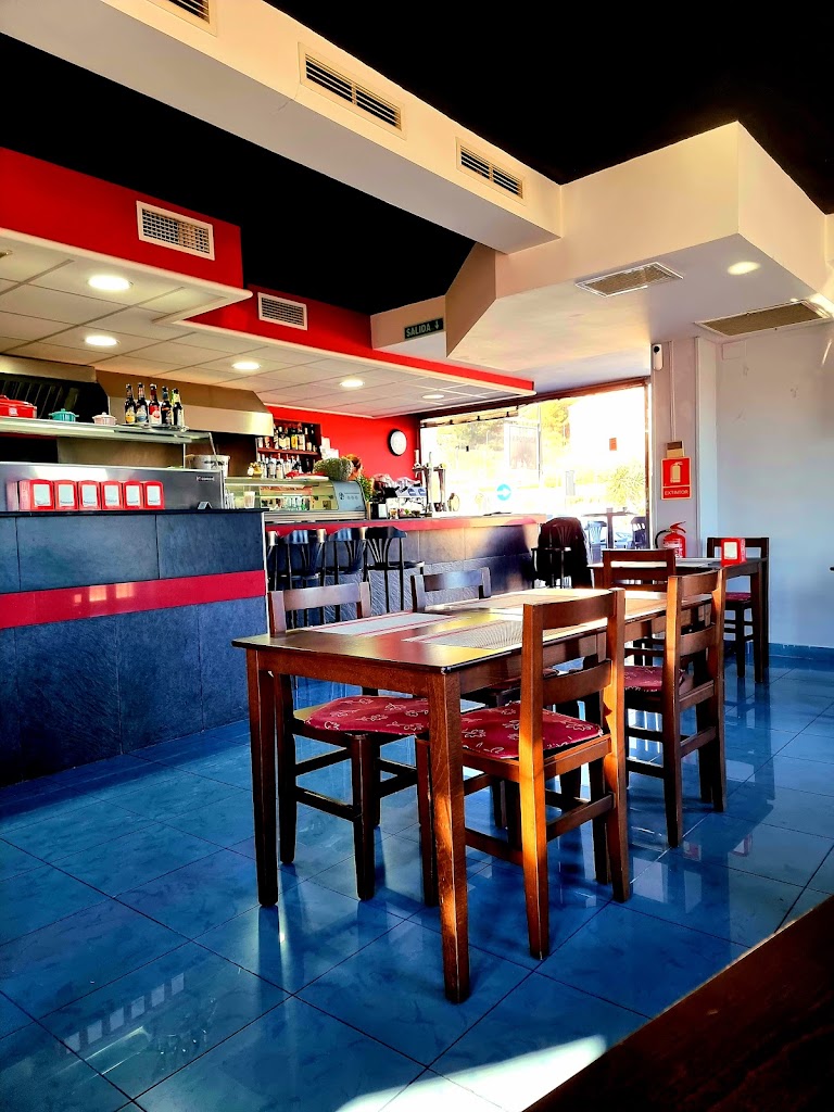 VARNA BAR — Ambiente