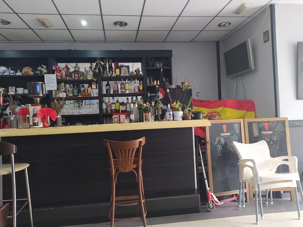 TABERNA MILENA — Ambiente