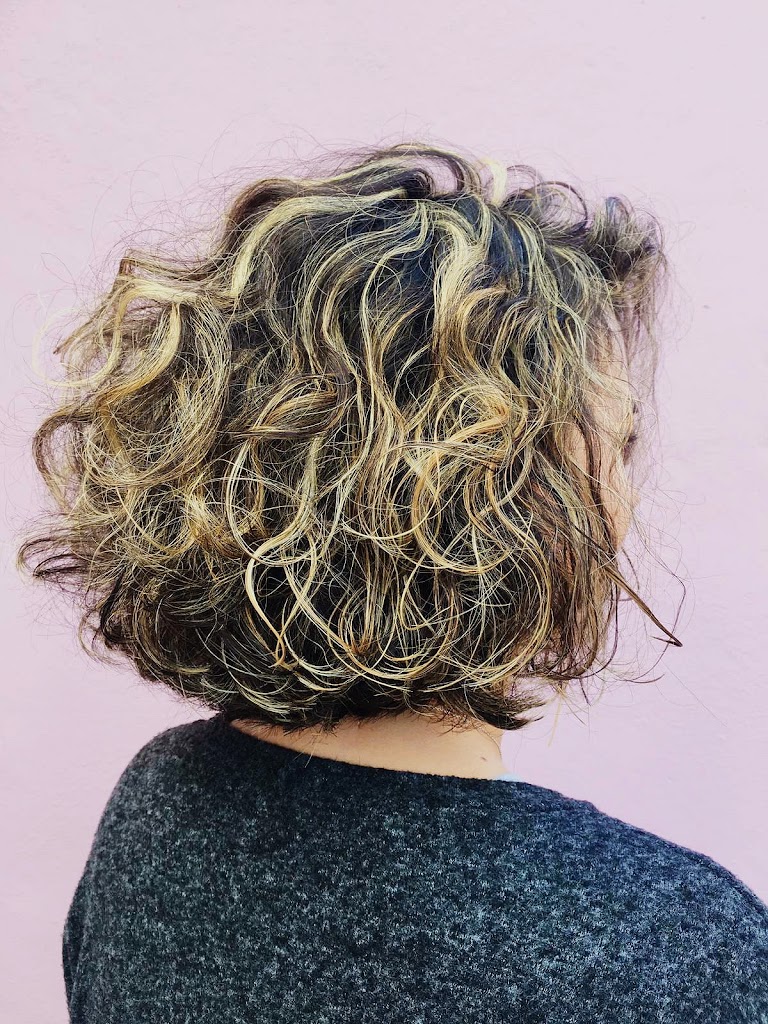Diva's Peluqueria — Peinado