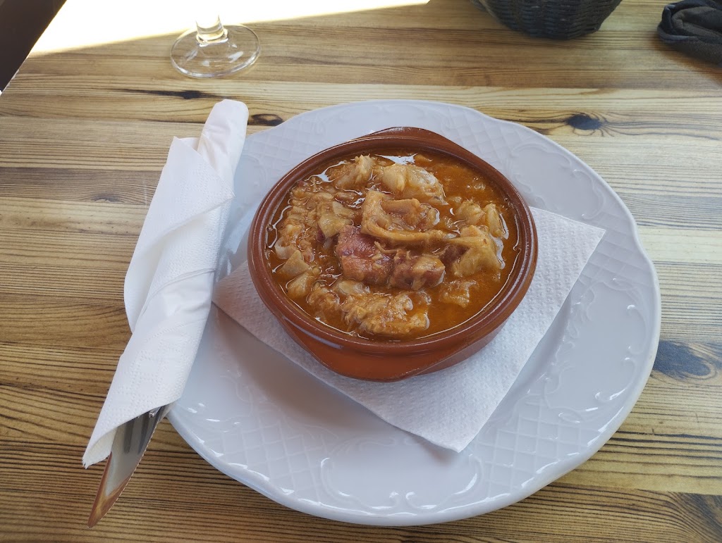 Bar y Restaurant Tramuntana — Comida y bebida