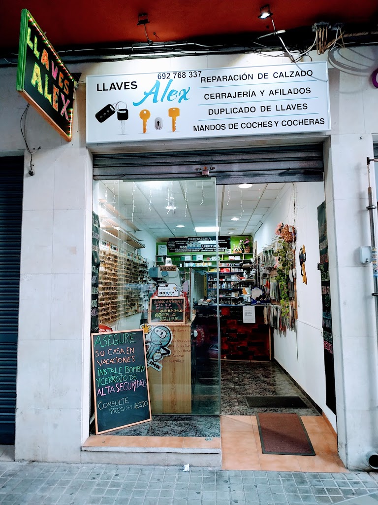 LLAVES ALEX Cerrajero 24 horas