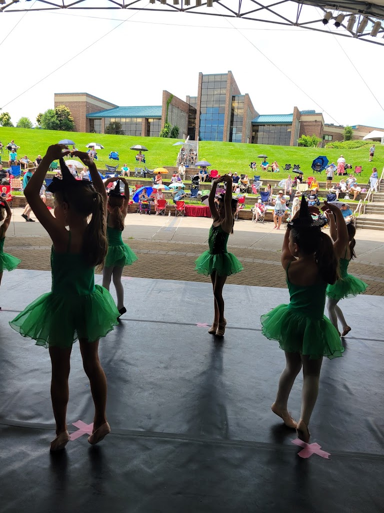  DanceCore Dance/Fitness with Julie