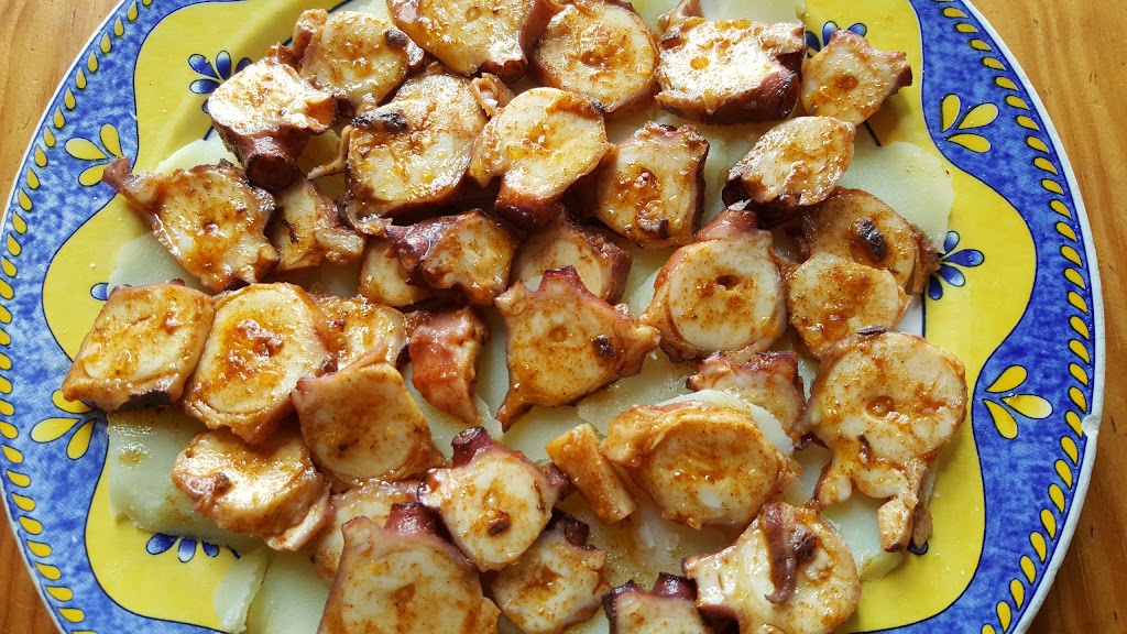 Dacara — Comida y bebida