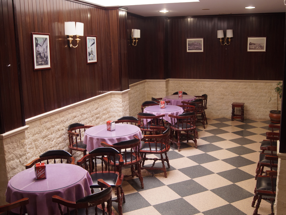 Tahona Parrilla | Cafeteria El Barrio