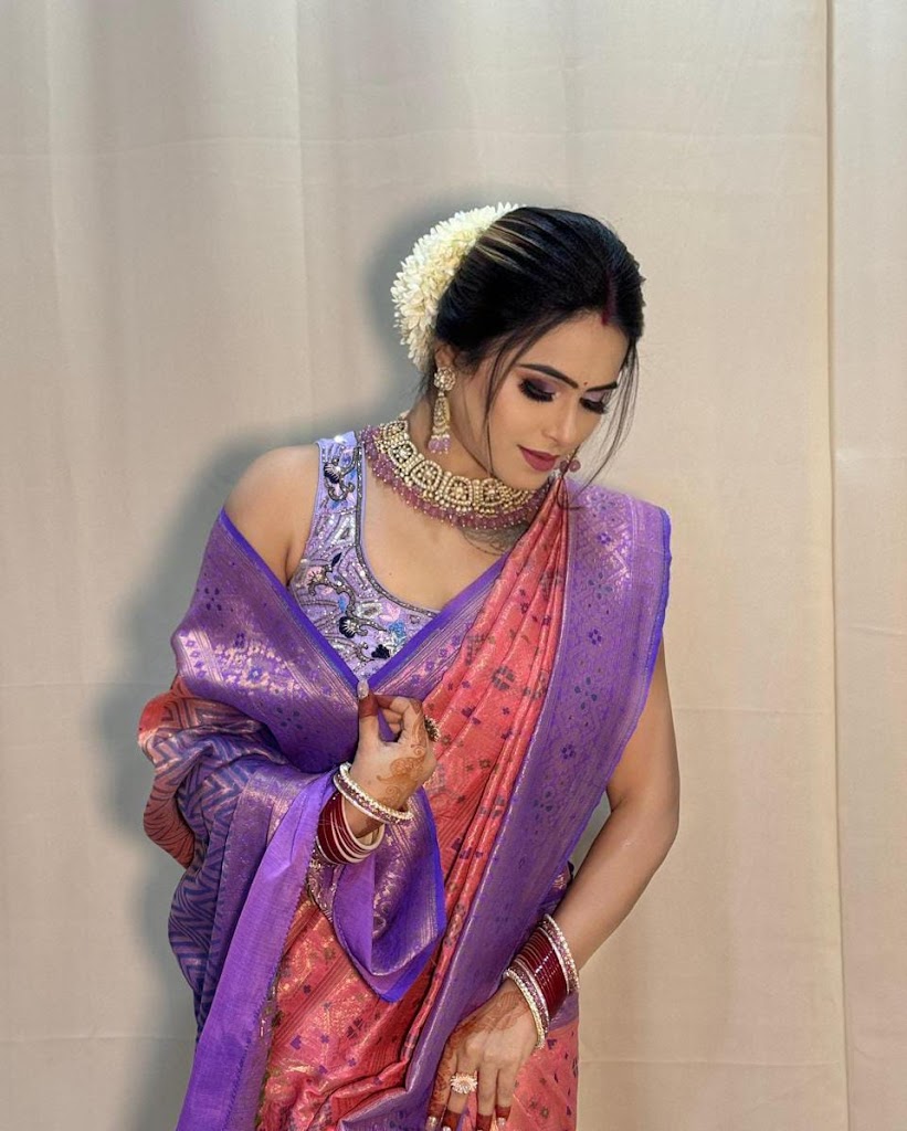 Mani Makeup Studio Beauty Saloon