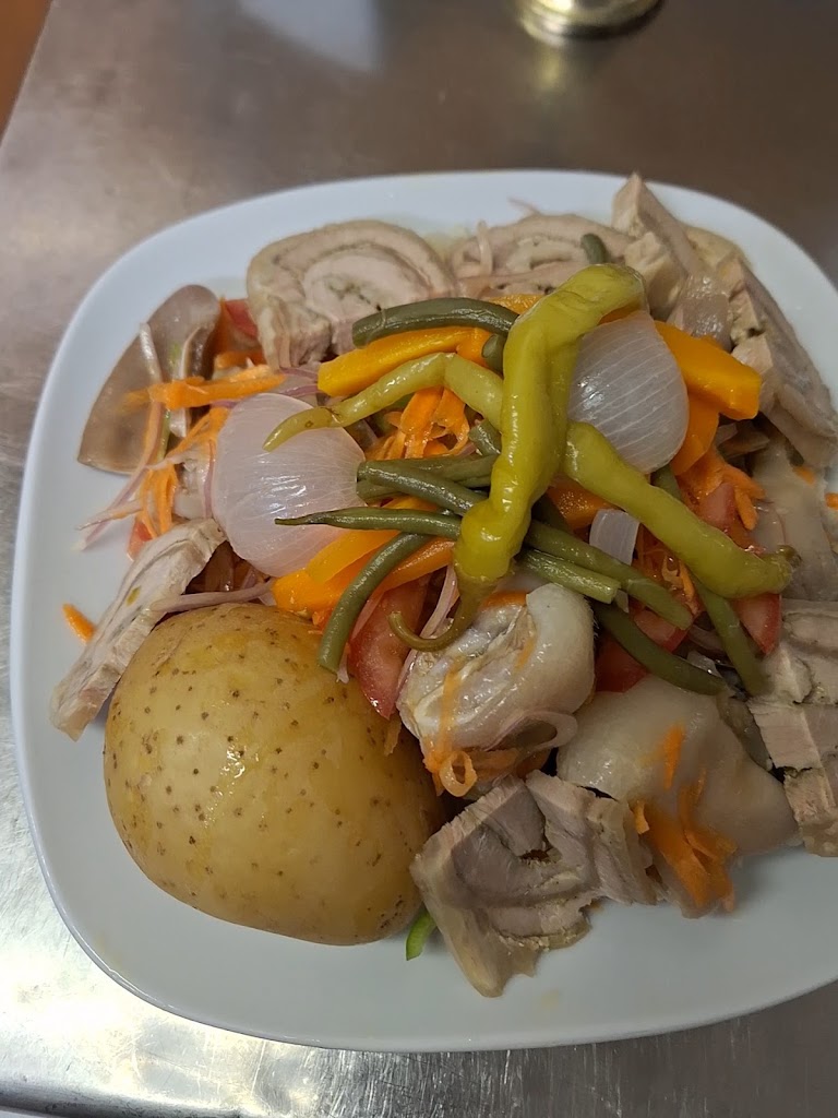 Restaurante Mi Llajta — Comida y bebida