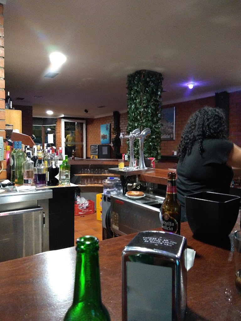 CAFE BAR LURADA — Ambiente