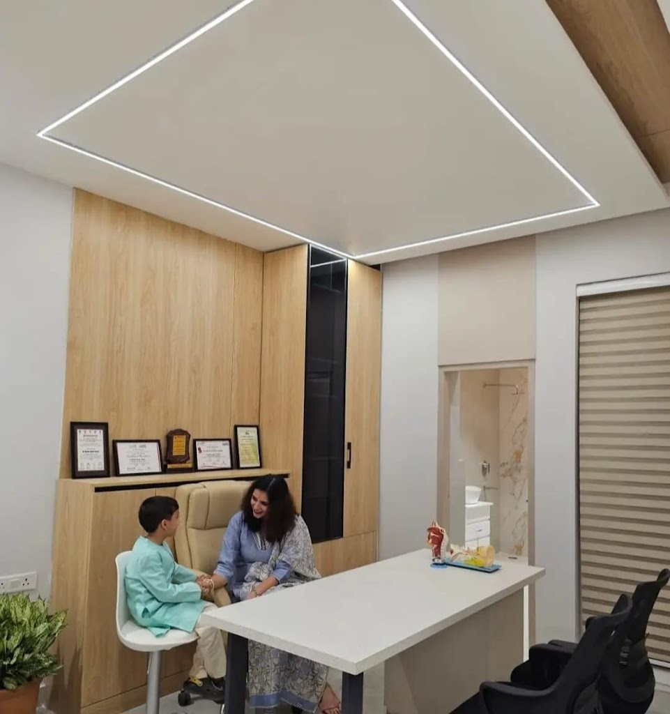 Dr. Arogya Cardiac Ent Care Dr Manika Saluja Parekh