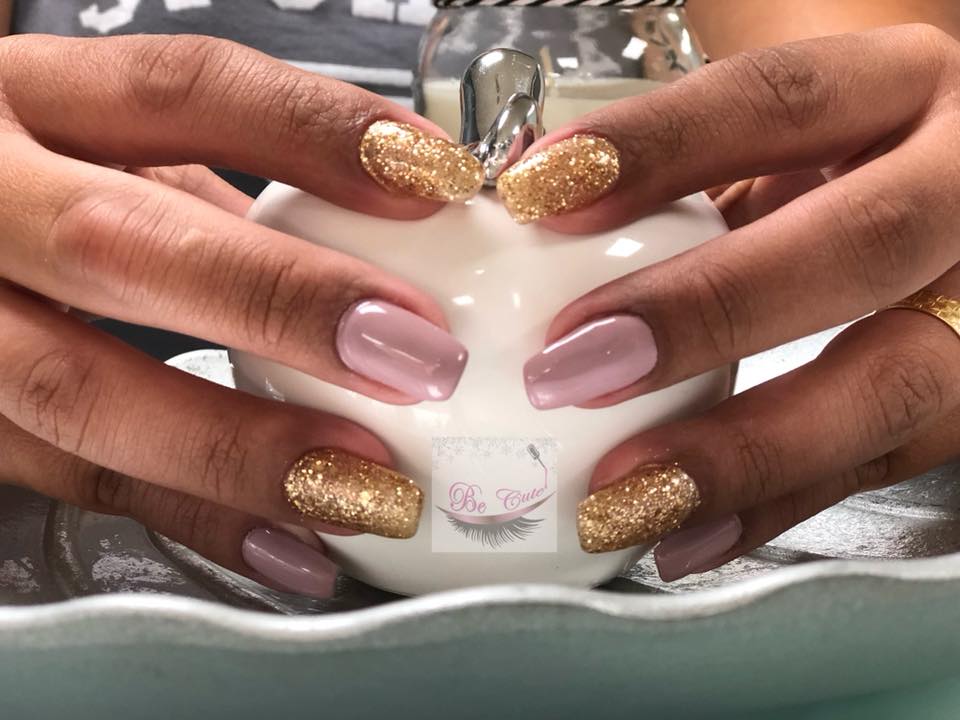 Ana Carla Natural Beauty — Manicura