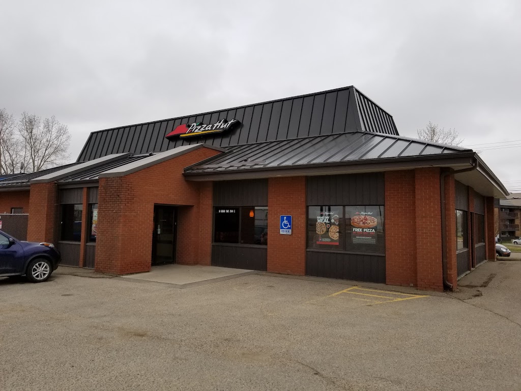 Pizza Hut in Swift-Current