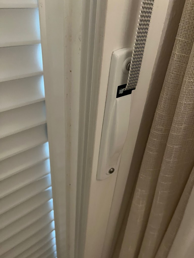 ARREGLO PERSIANAS TORREMOLINOS( PLAYAMAR)