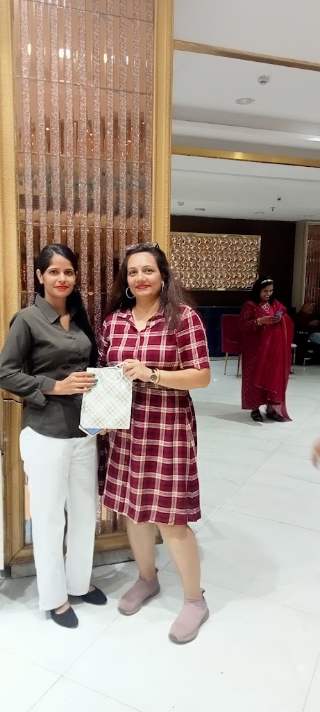 Chhavi Makeover Point