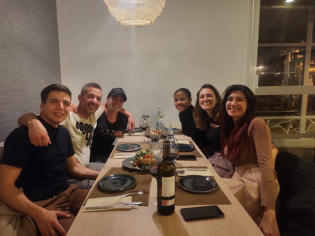 Restaurante Unico Nerja — Ambiente
