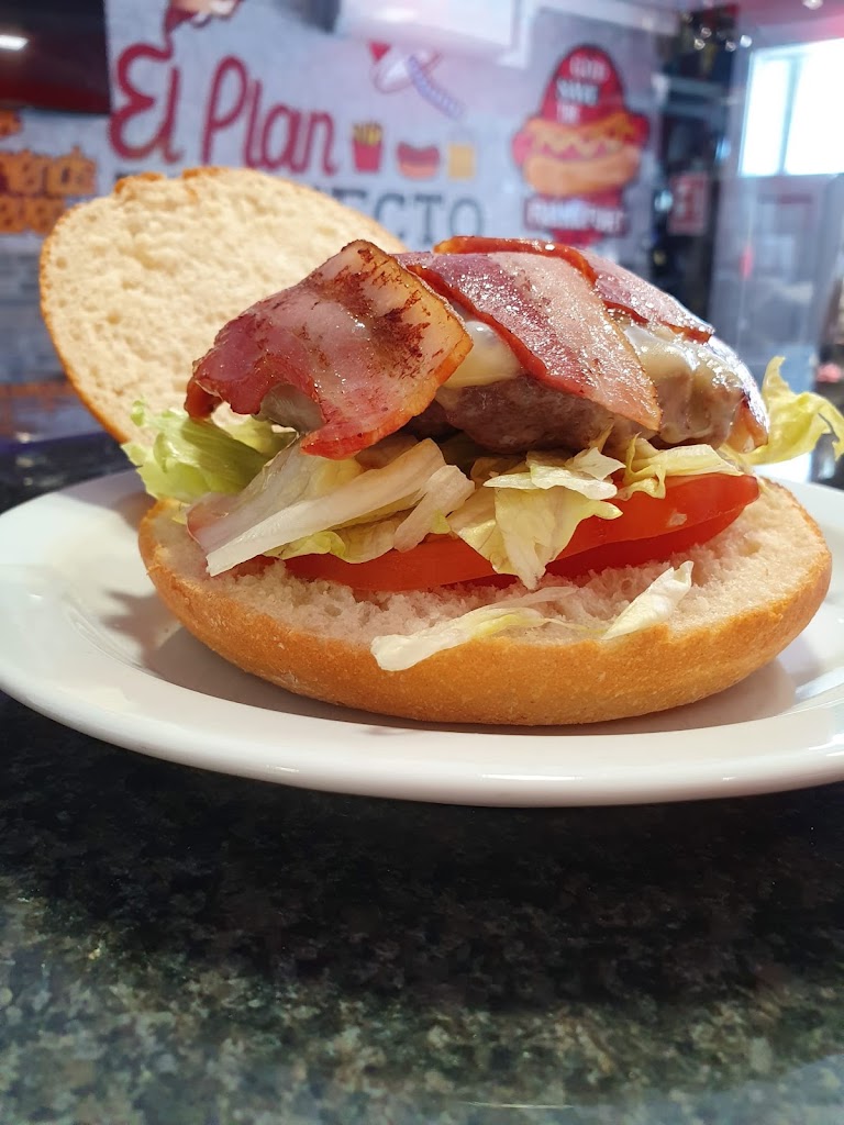 Frankfurt El Raco - Cornella — Comida y bebida