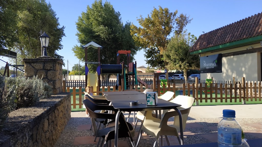 The Shamrock Bar & Eatery Puerto de Santa Maria — Ambiente