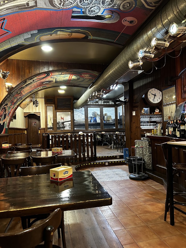 Cafeteria La Machine — Ambiente