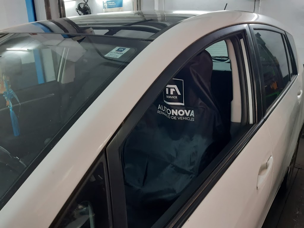 Talleres Autonova. — Del propietario