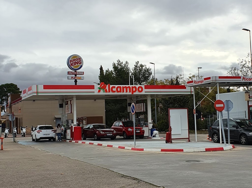 Gasolinera Alcampo — Exterior