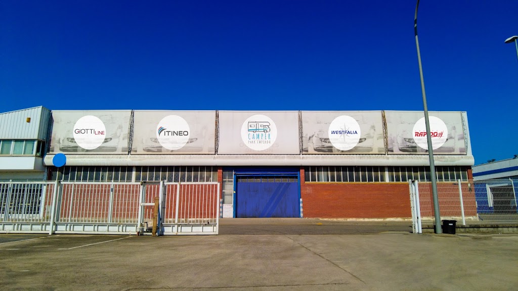 Camper Emporda - Parking indoor y outdoor | Girona — Del propietario
