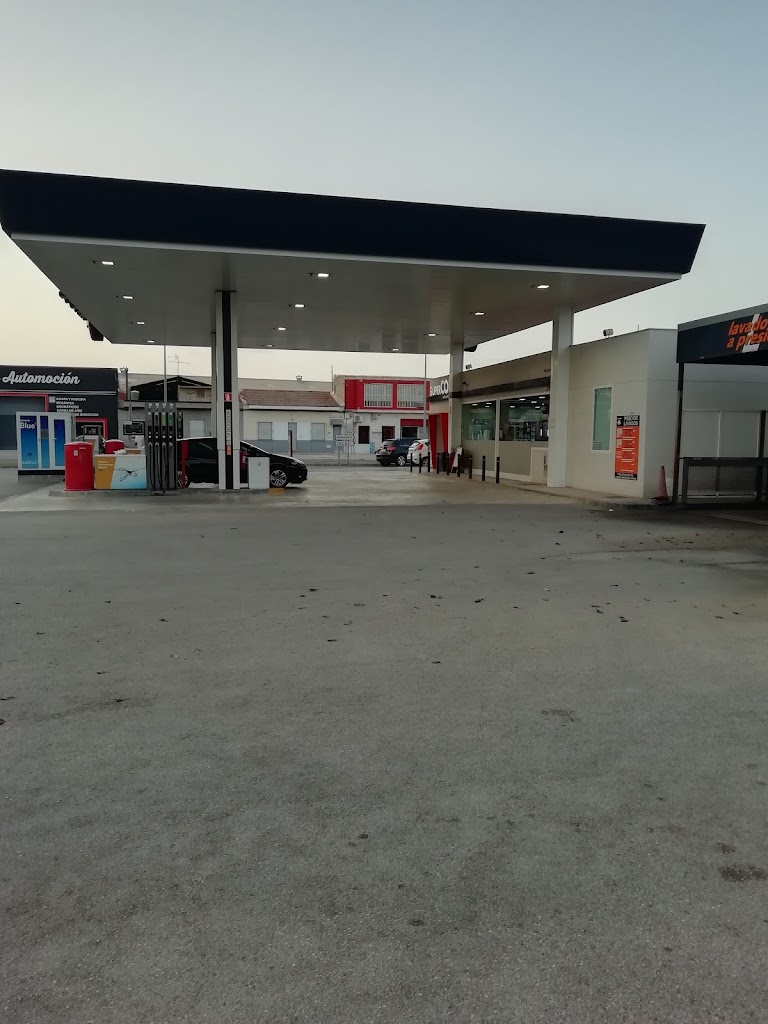 Estacion de Servicio Repsol — Surtidor de combustible
