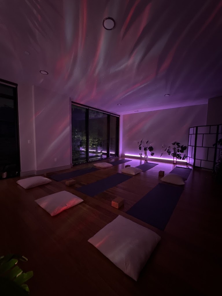  Powerhaus Yoga