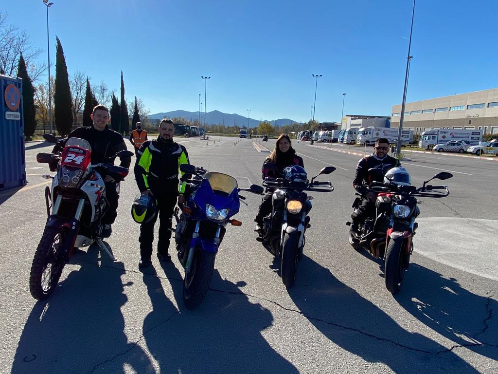 Autoescuela JAC de Montornes — Del propietario