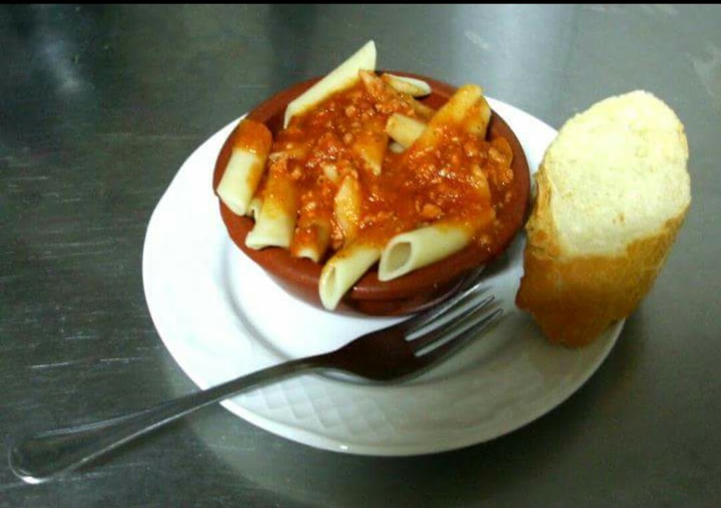 Cafe-Cerveceria Galerna — Comida y bebida