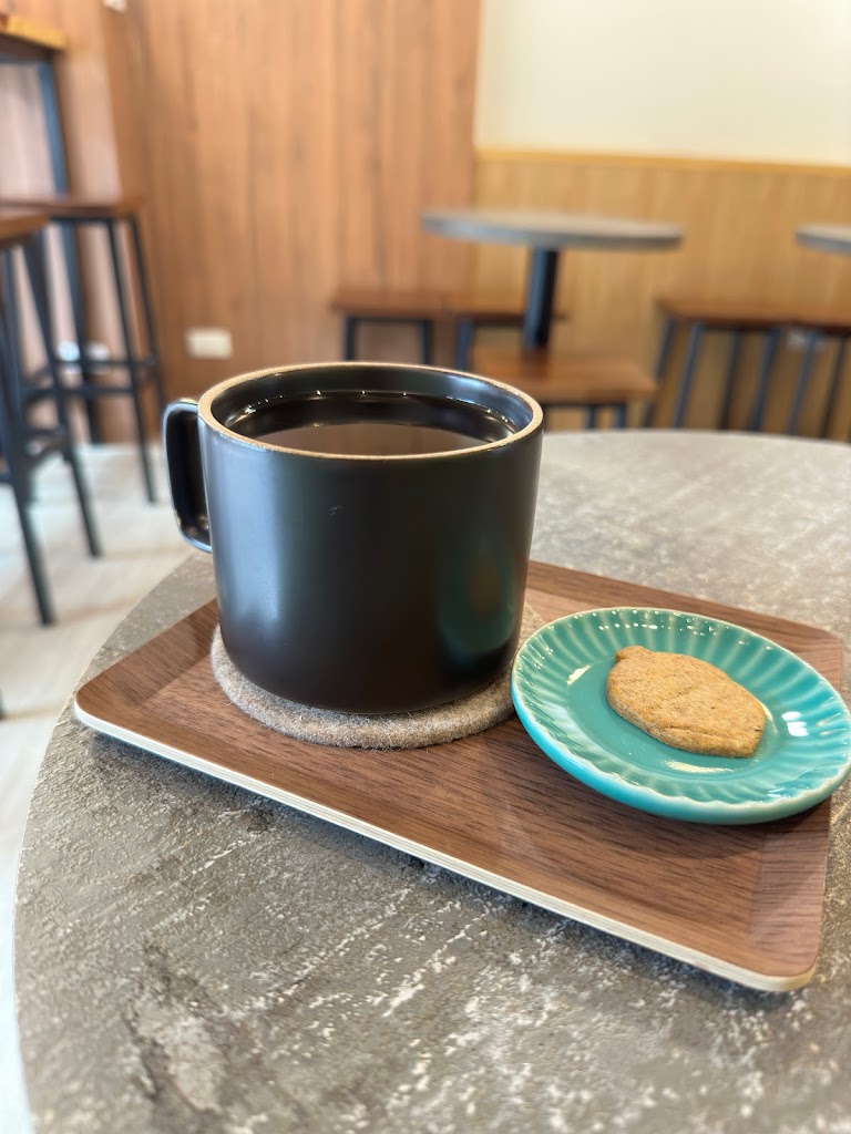 DrinkEat Coffee Roasters 君飲咖啡專業自家烘焙 週一週二固定店休 的照片