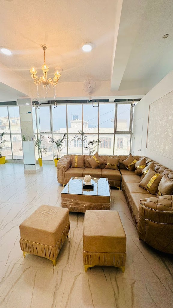 Page3 Salon And Academy