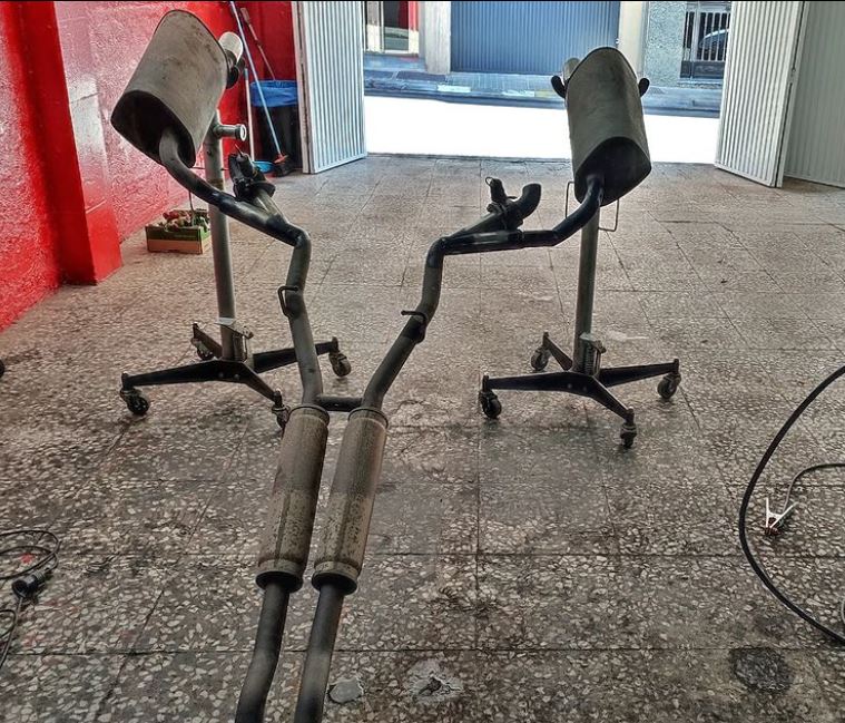 AR Motor. Taller de coches — Interior